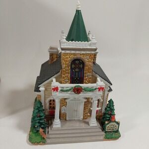 Lemax Cedar Creek Church Illuminated Christmas Village with Box 2013